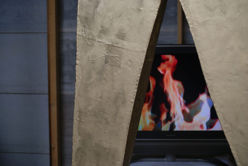 Golden talisman, ancient fire