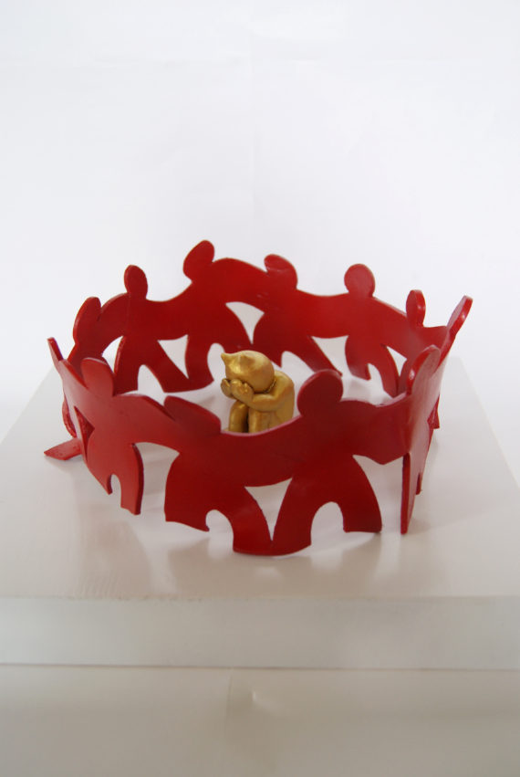 Kagome kagome (Who is behind it?)